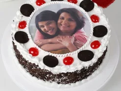 Black Forest Round Photo Cake