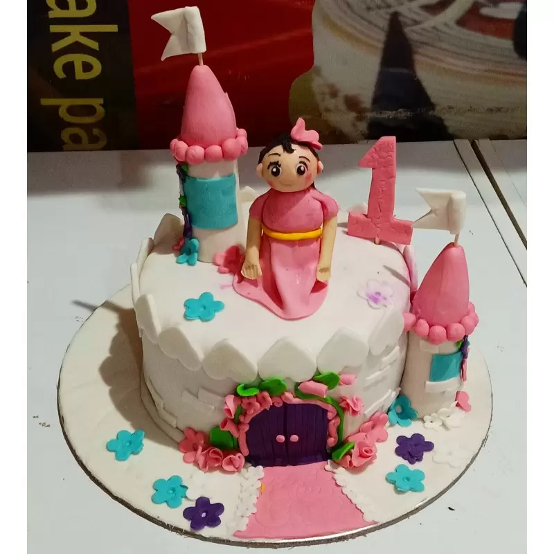 Girl On Castle Fondant Cake 3 Girl On Castle Fondant Cake