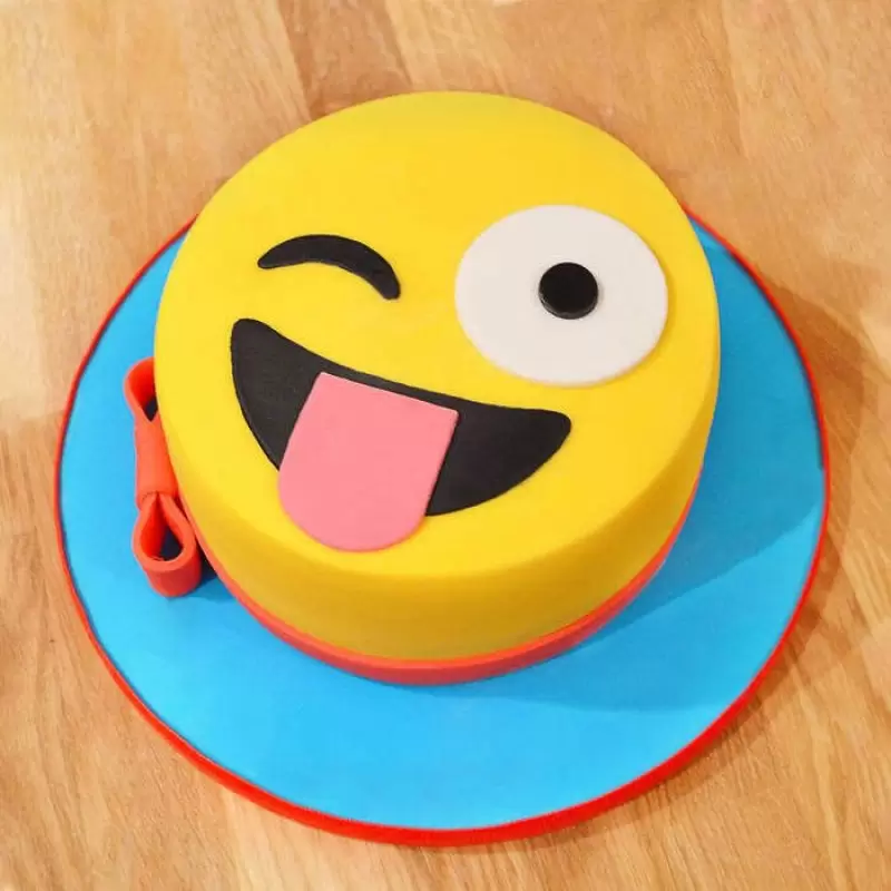 Naughty Wink Emoji Fondant Cake 3 Naughty Wink Emoji Fondant Cake