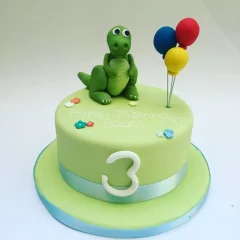 Dinosaur Fondant Cake