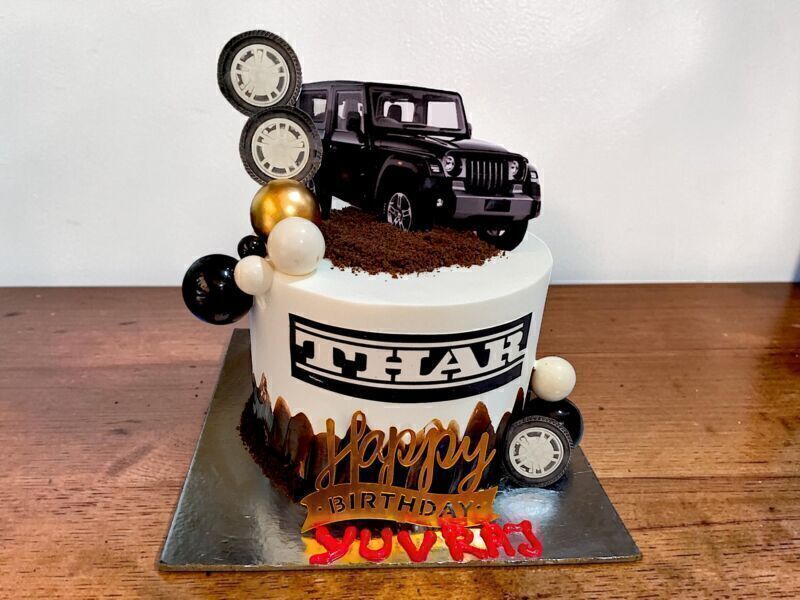 Thar Lover Customized Car Theme Cake 3 thar-lover-customized-car-theme-cake