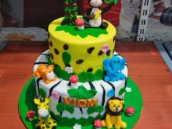 2 Tier Jungle Safari Cake 7 2 Tier Jungle Safari Cake - Image 3