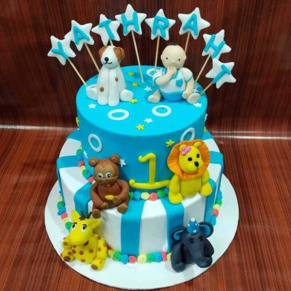 2 Tier Jungle Safari Celebration Cake 5 2 Tier Jungle Safari Celebration Cake - Image 3
