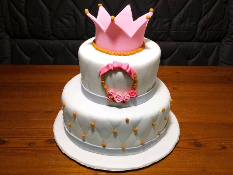 2 Tier Pink Crown Fondant Cake 3 2 Tier Pink Crown Fondant Cake