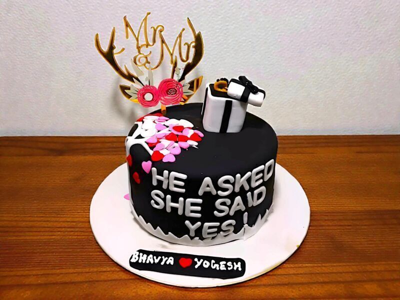 Black and White Engagement Fondant Cake 3 Black and White Engagement Fondant Cake