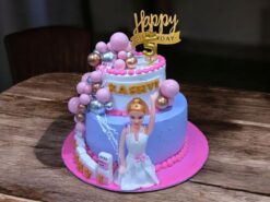doll-fiesta-celebration-cake