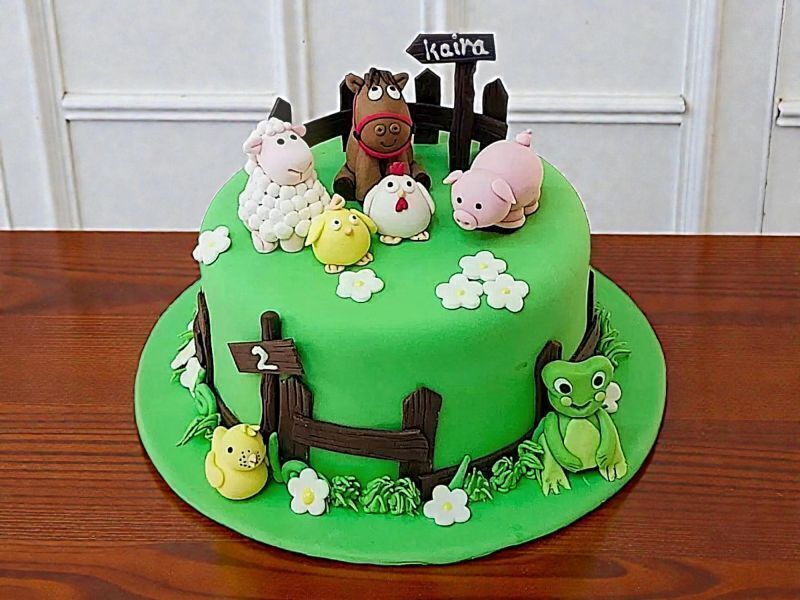 Farm Animal Fondant Cake 3 Farm Animal Fondant Cake