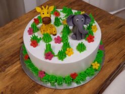 forest-animal-celebration-cake