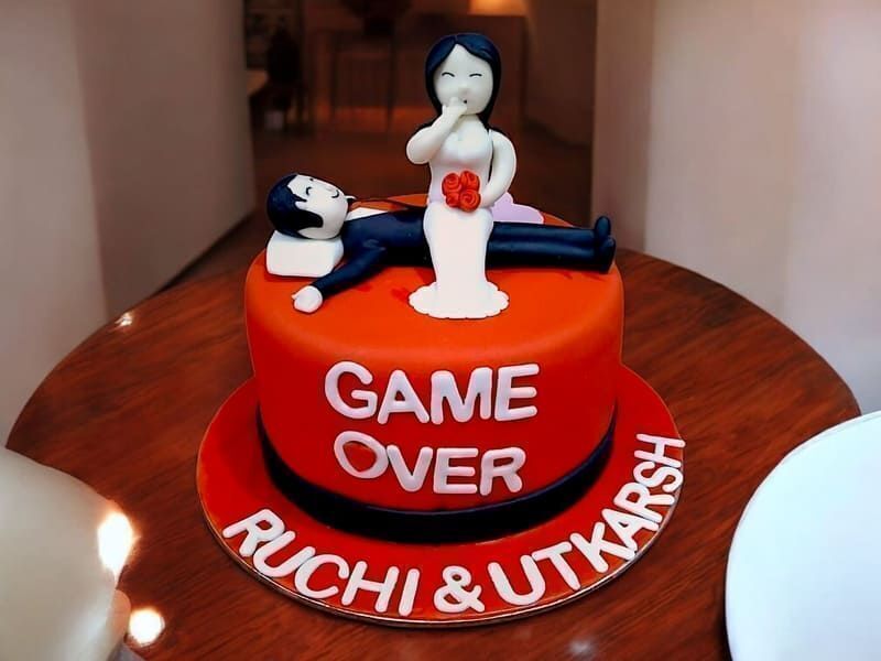 Game Over Bachelor Fondant Cake 3 Game Over Bachelor Fondant Cake