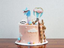 Hot Air Balloon Semi Fondant Cake