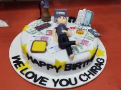 lazy-boy-customized-fondant-cake-1