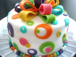 Love Confession Fondant Cake