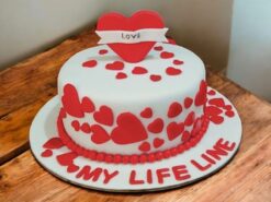 loves-embrace-heart-delight-cake