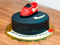 nike-shoe-theme-cake