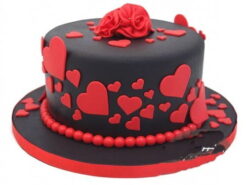 Red and Black Romantic Fondant Cake