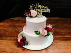romantic-anniversary-bloom-cake