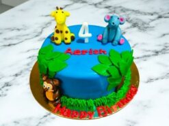 Safari Wildlife Treat Cake