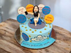 Selfie Queen Celebration Cake