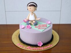 Simple Yoga Girl Semi Fondant Cake