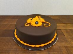 Sunflower Simple Fondant Cake