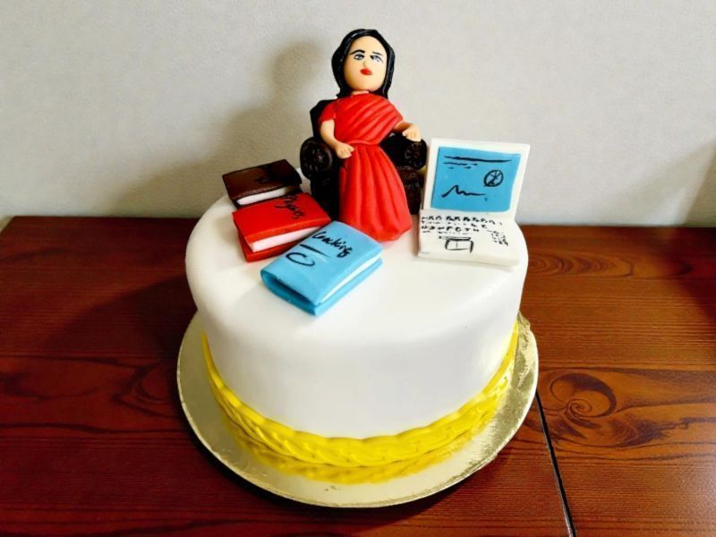 Teacher Birthday Fondant Cake 3 Teacher Birthday Fondant Cake