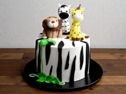 Wildlife Wonders Cake