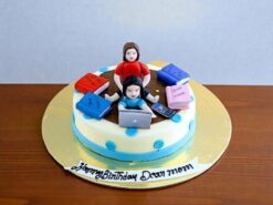 Working Mom With Baby Theme Cake